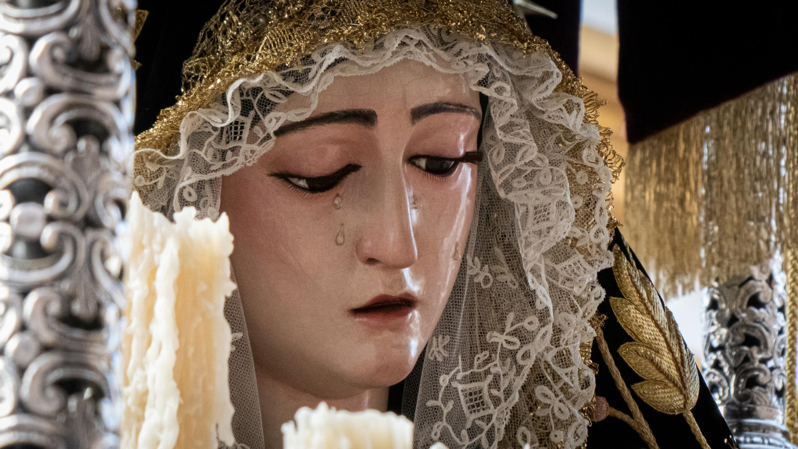 La Virgen del Rosario de Montesión en su rosario de la aurora, en imágenes