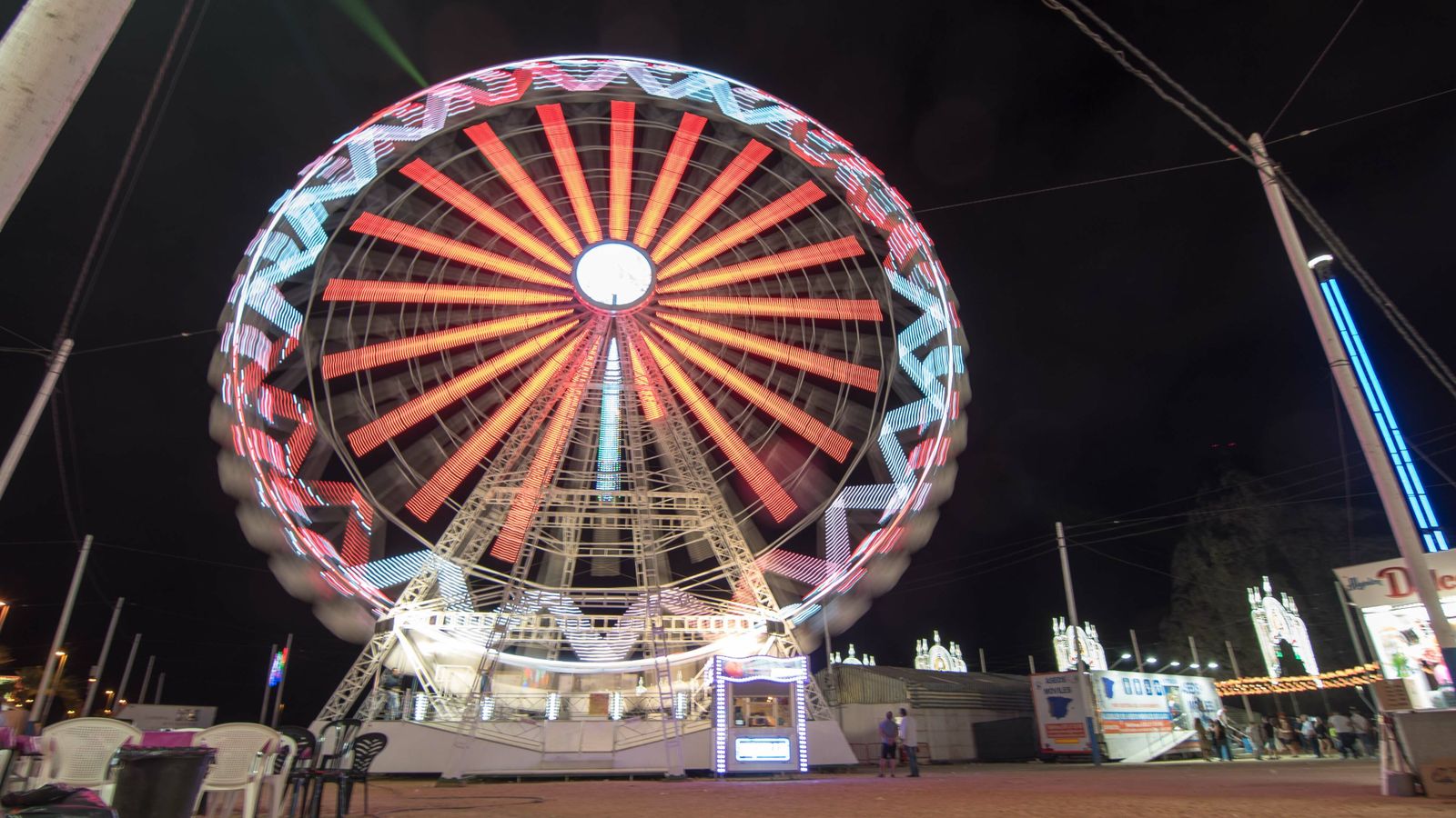 Viernes de Feria de la Línea en imagenes