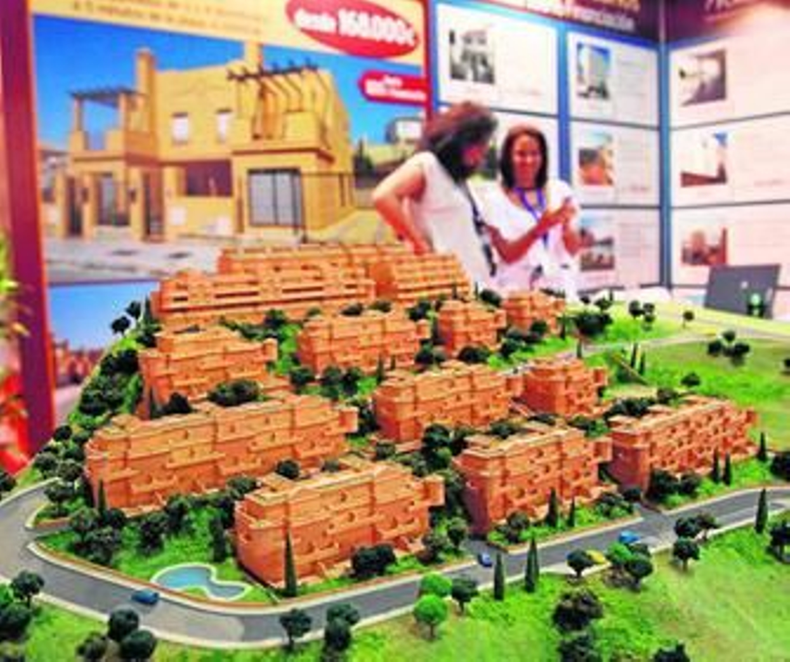 Una promoción inmobiliaria en un salón especializado.