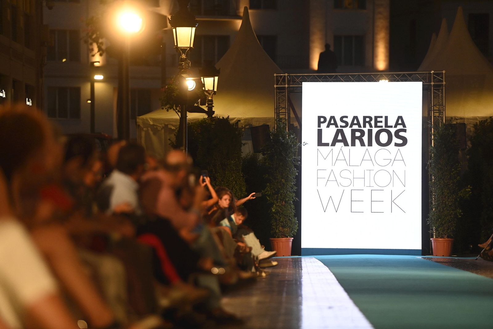 Segunda jornada de desfiles en calle Larios.