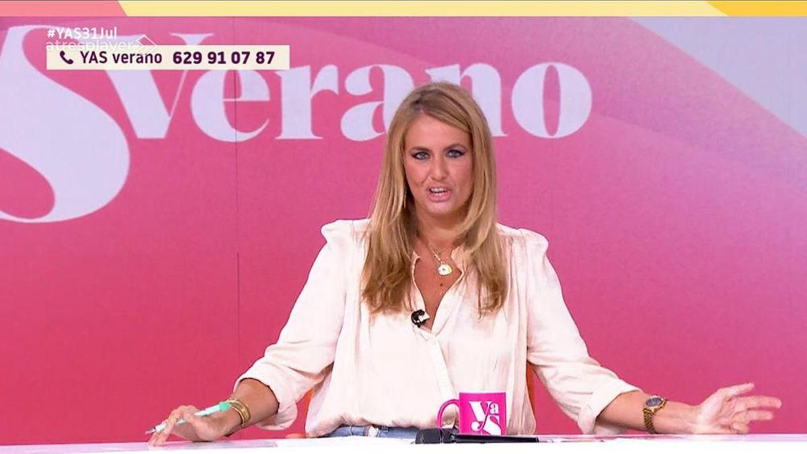 Pepa Romero es la sustituta de Sonsoles Ónega durante el verano en el magacín vespertino de Antena 3.