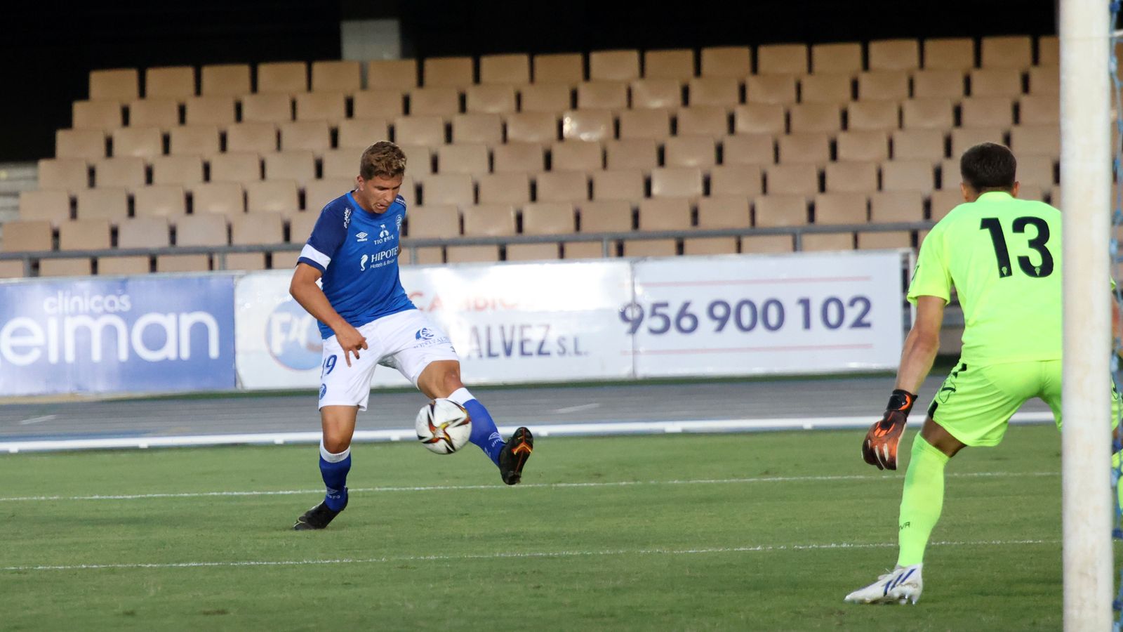 Imágenes del I Trofeo Pepe Ravelo entre Xerez DFC y Córdoba CF en Chapín