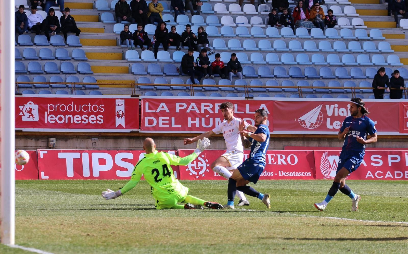 Las fotos del Cultural Leonesa - Algeciras CF