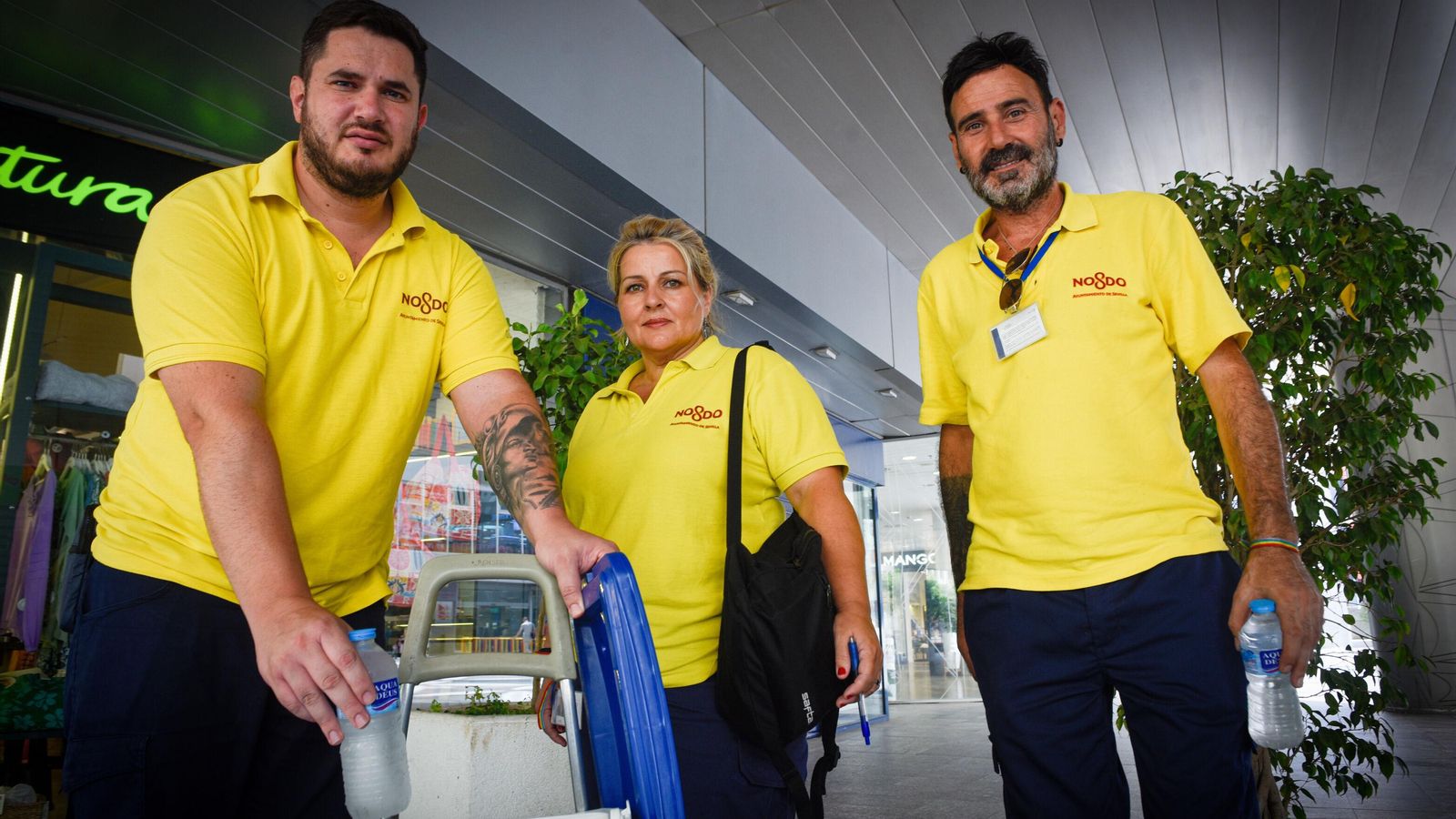 Raúl Sánchez Castillo, María del Mar Hidalgo y Francisco José Marín, durante una de las rutas.