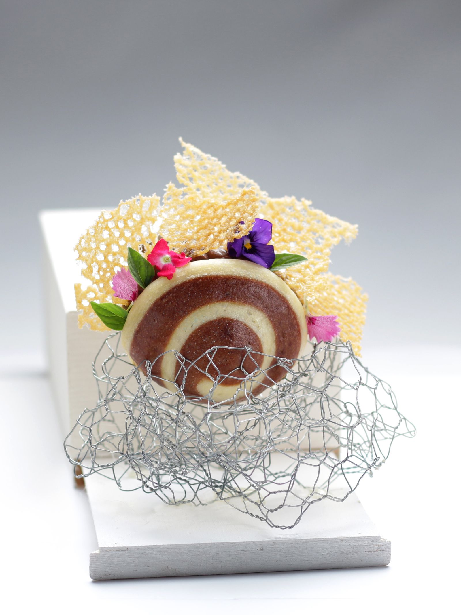 Bao de chocolate-foie-maíz, el postre de José Roldán para Nochevieja.