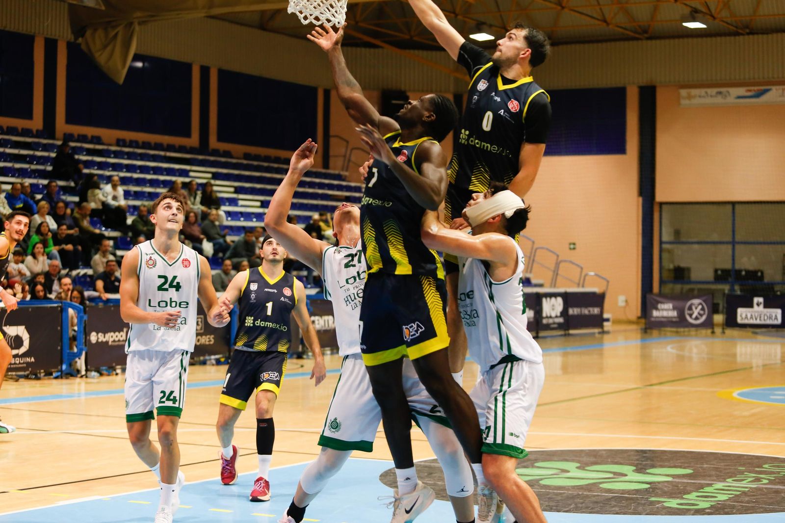 Las fotos del Udea-Lobe Huesca de Segunda FEB