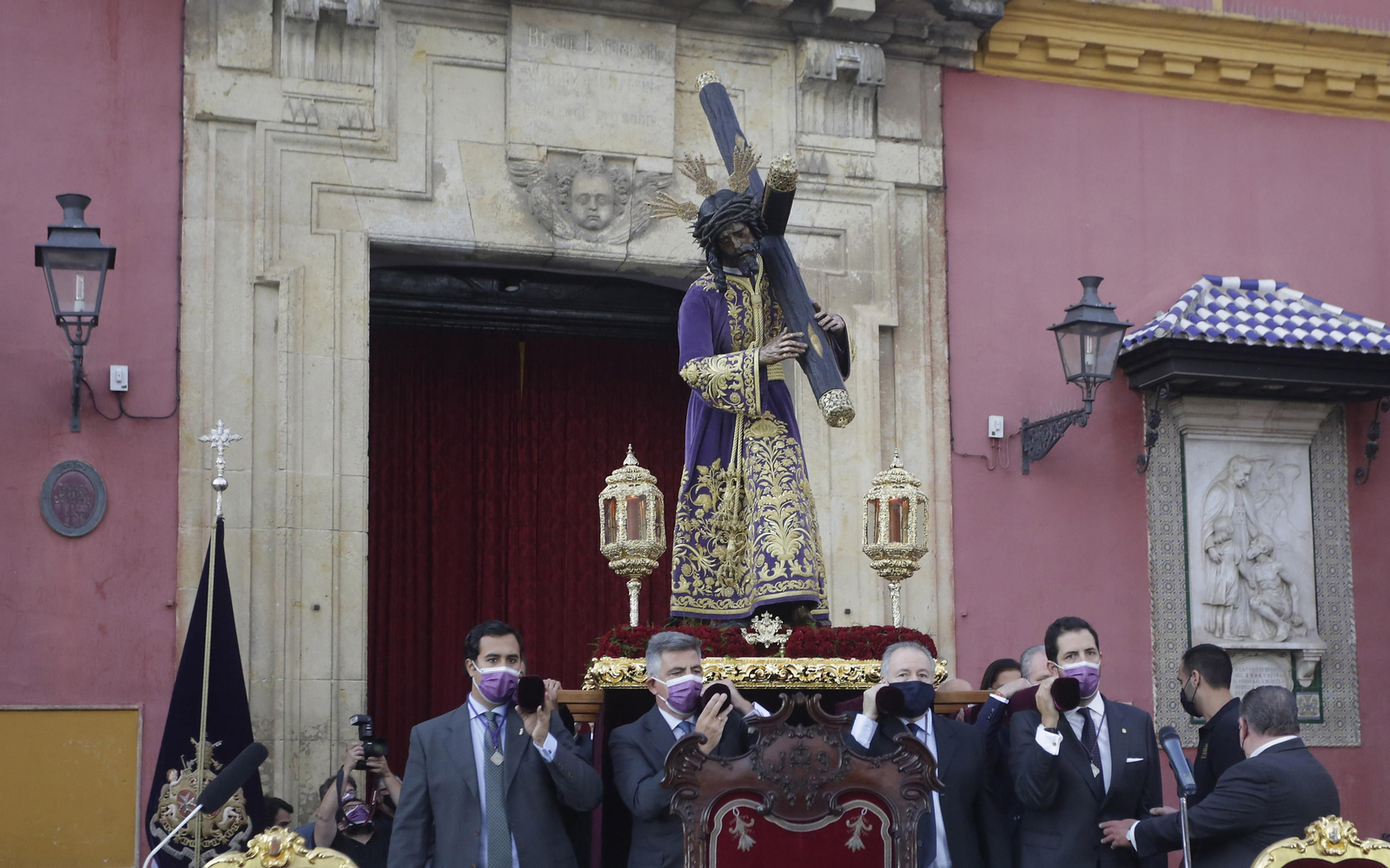 Las imágenes de la misa por el cuarto centenario del Gran Poder