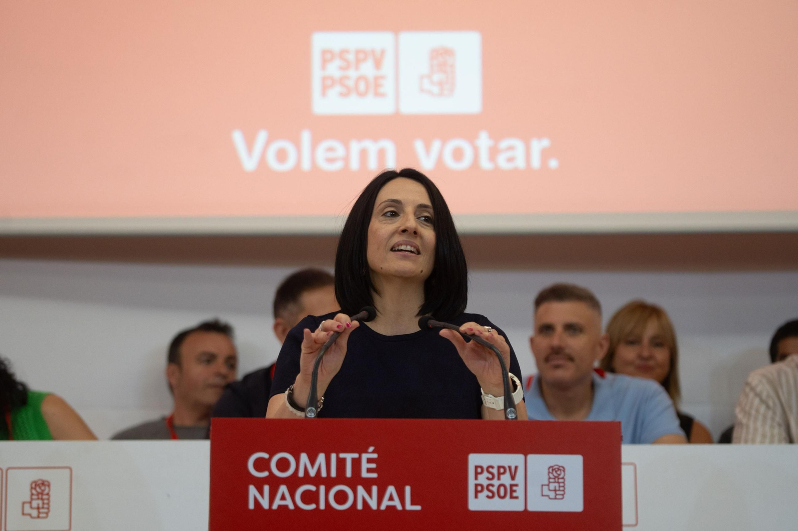 La secretaria de Organización del PSOE, Rebeca Torró, en el Comité Nacional del PSV-PSOE.