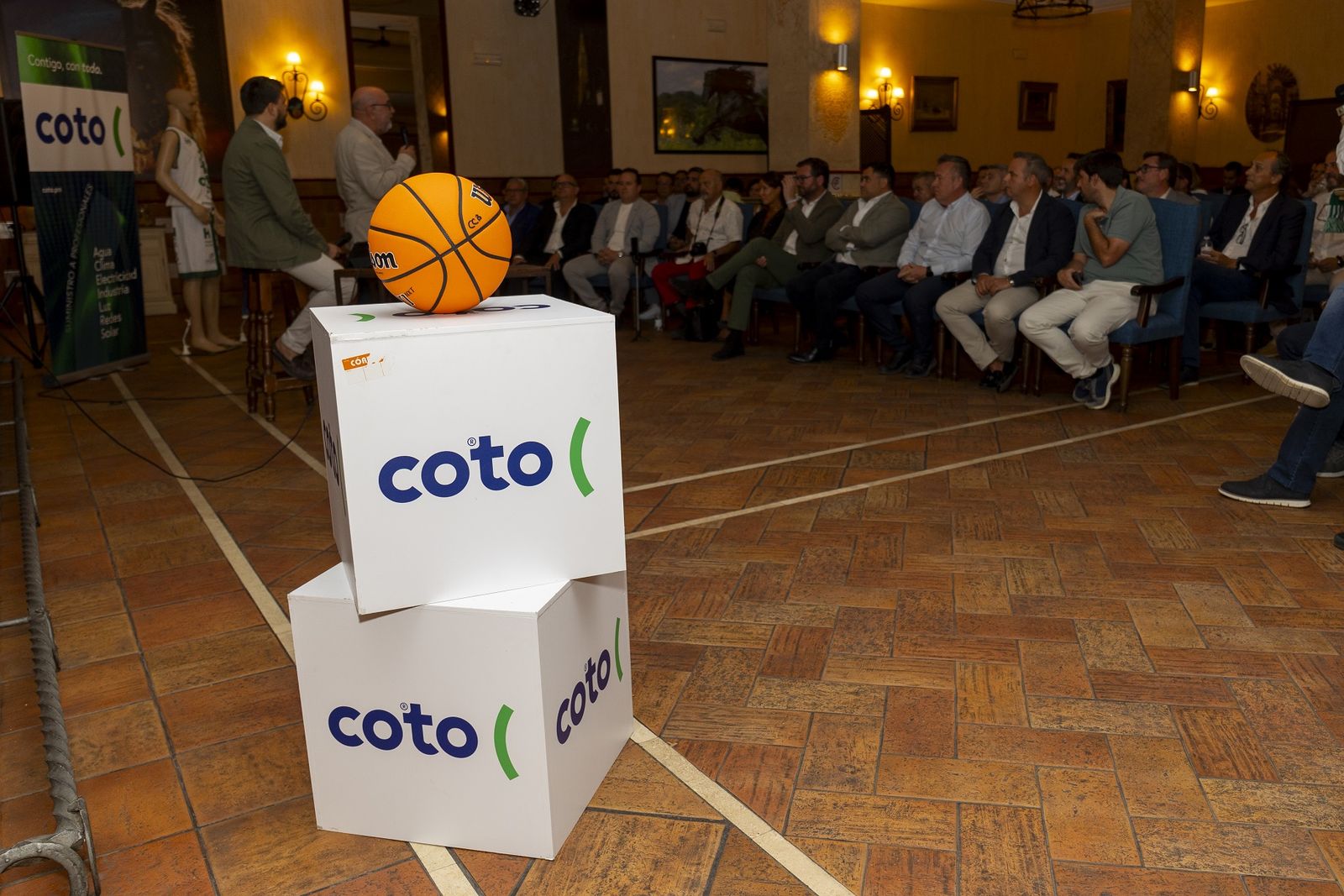 La presentación del ilusionante proyecto del Coto Córdoba, en imágenes
