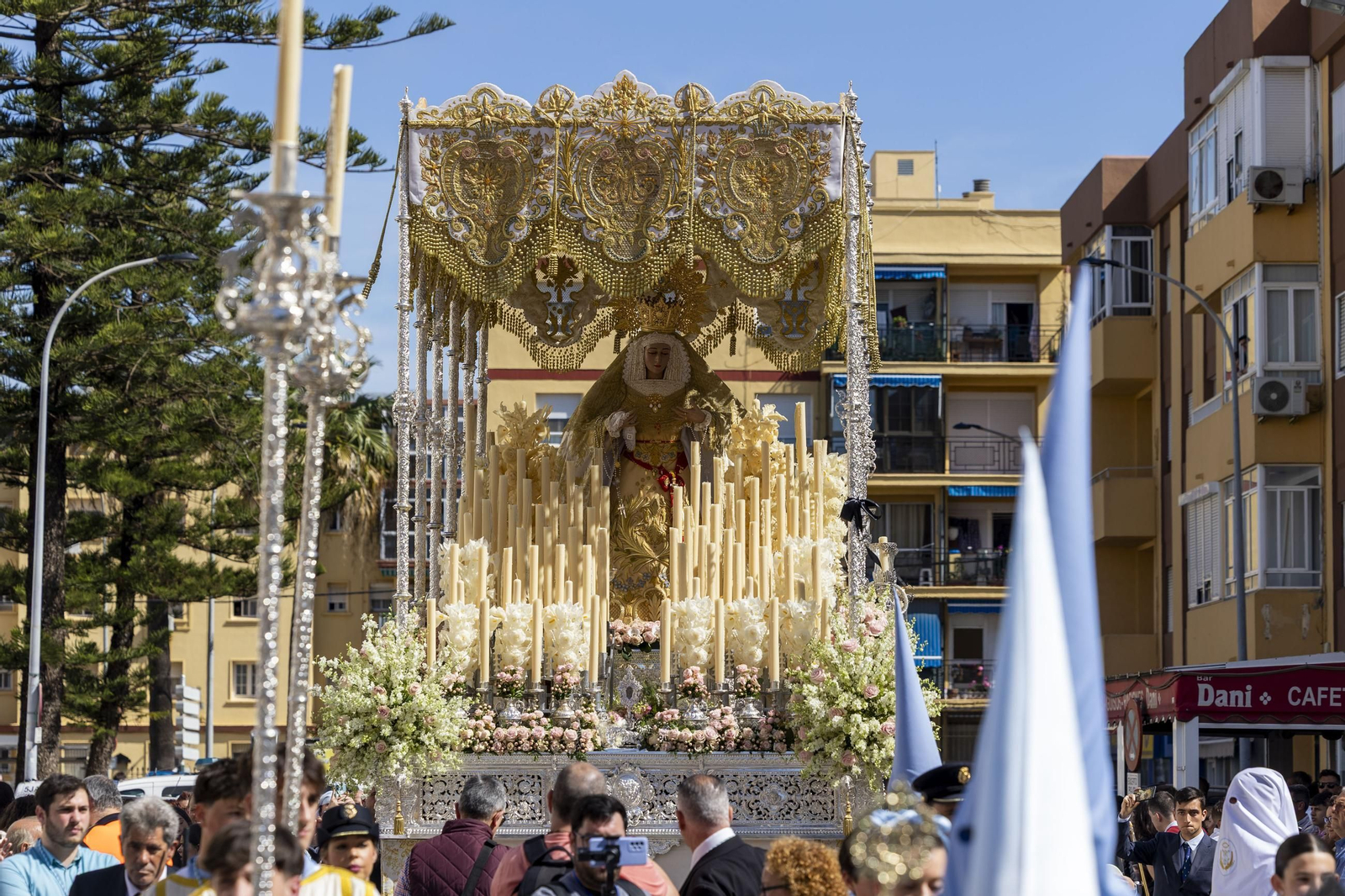 Imágenes de la salida de la Borriquita en la Semana Santa de El Puerto 2025