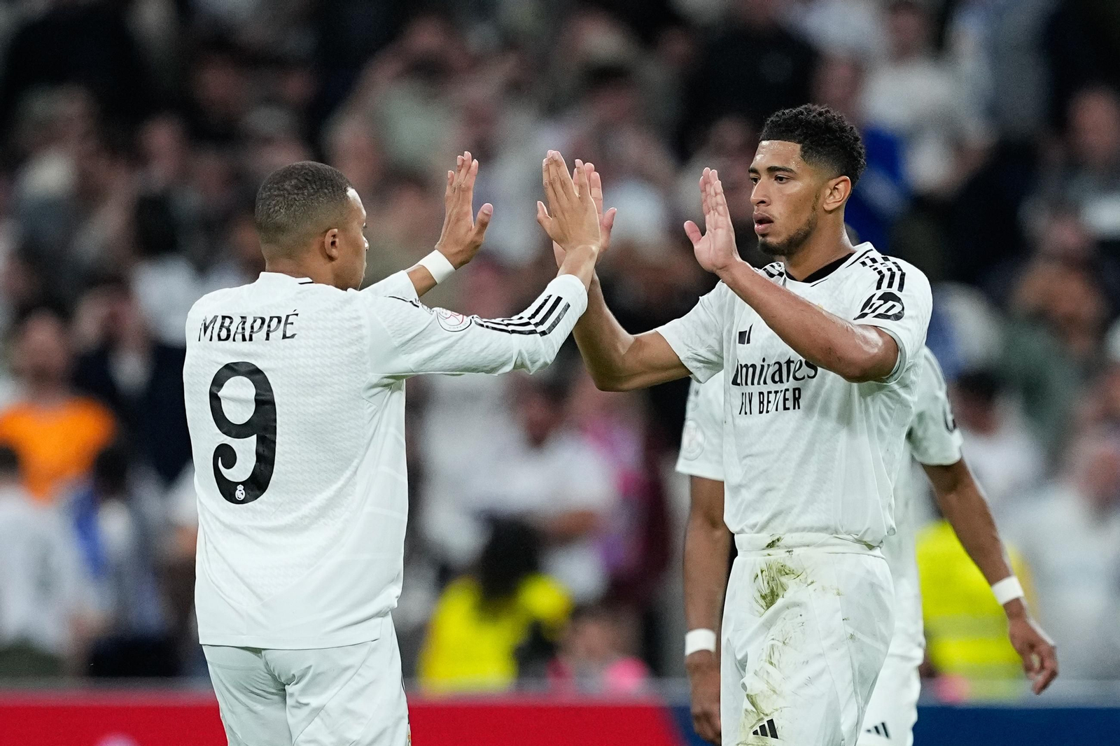 Las fotos del Real Madrid - Real Sociedad camino del Estadio de la Cartuja