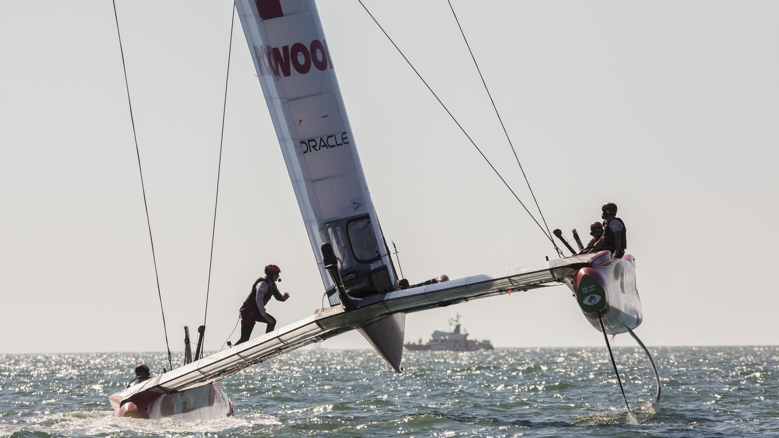 Las imágenes de la primera jornada de la SailGP en Cádiz