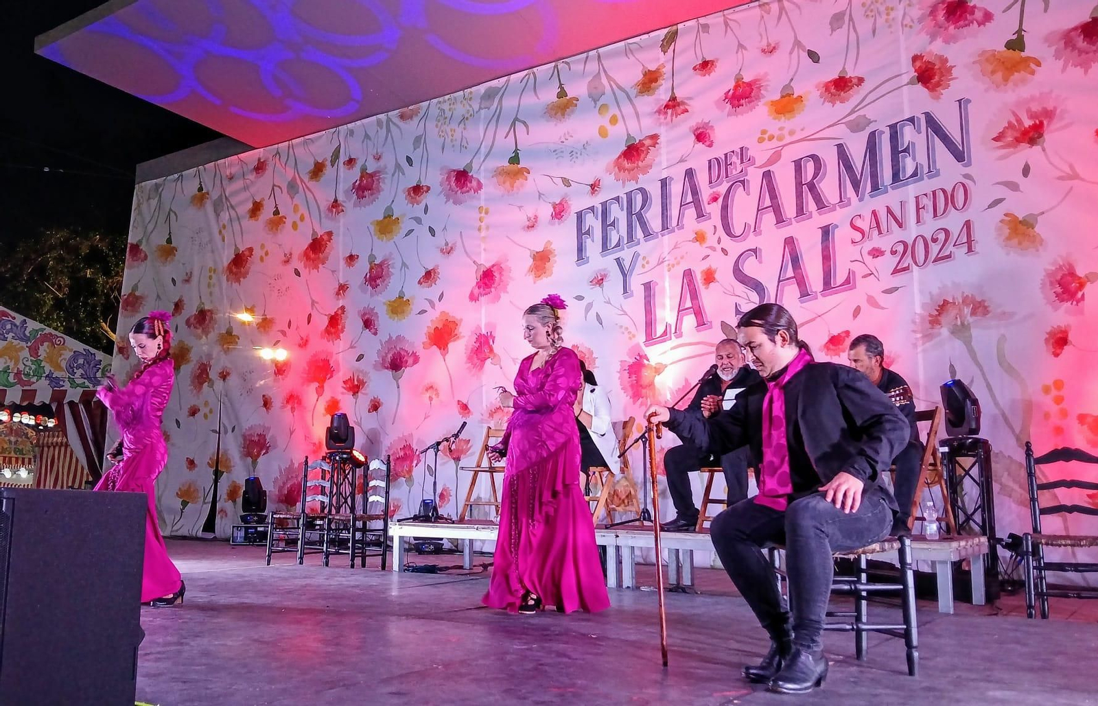 Búscate en las imágenes del sábado de Feria en San Fernando