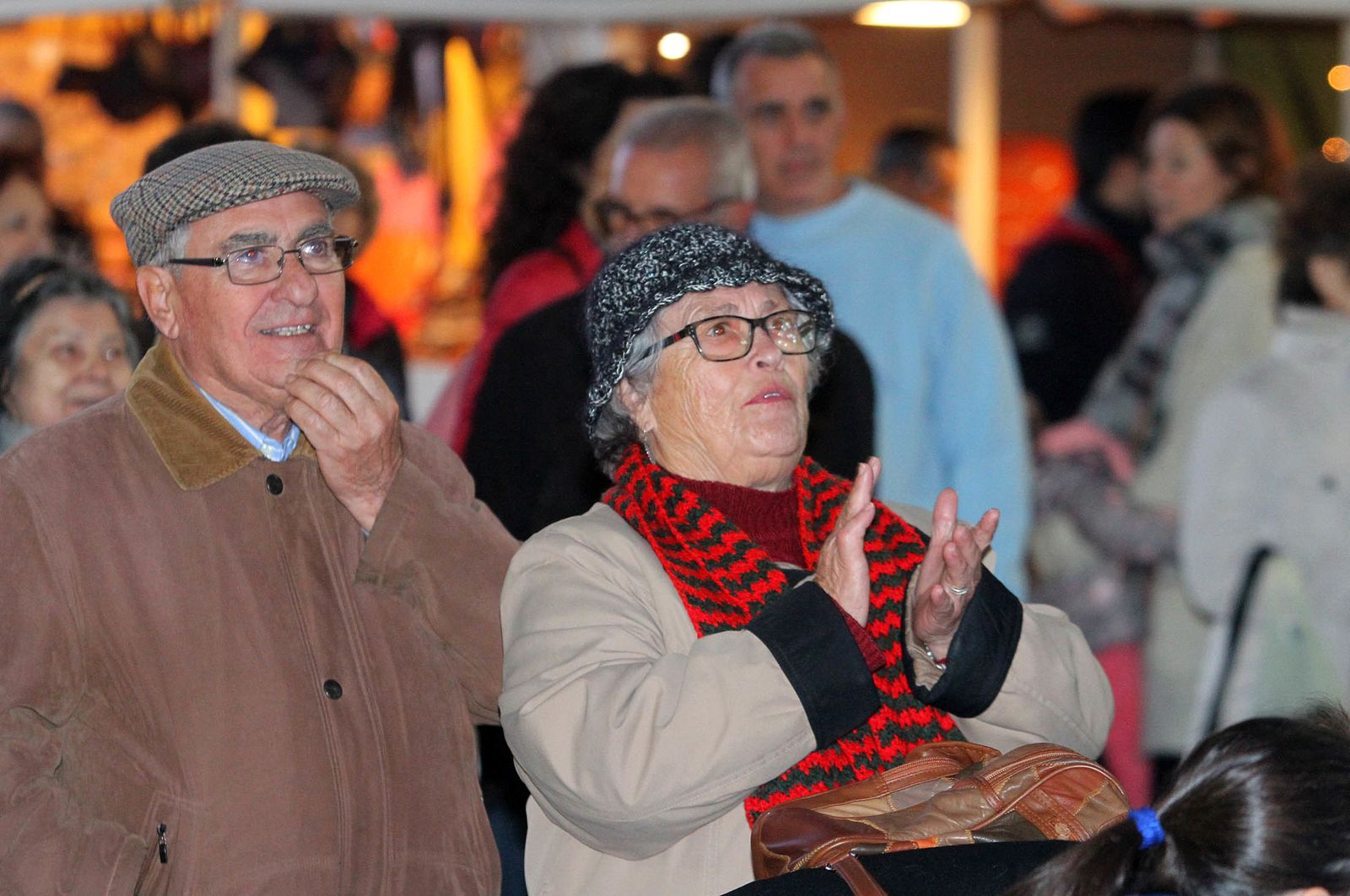 Imágenes del cuentacuento de la Navidad de Huelva Información.