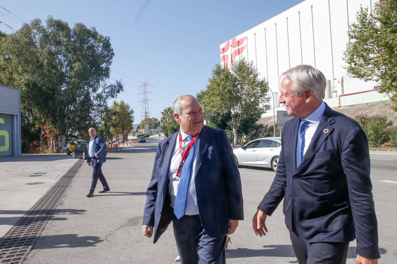 Visita del ministro de Industria al parque de Cepsa en San Roque para conocer sus proyectos de hidrógeno verde Visita del ministro de Industria al parque de Cepsa en San Roque para conocer sus proyectos de hidrógeno verde