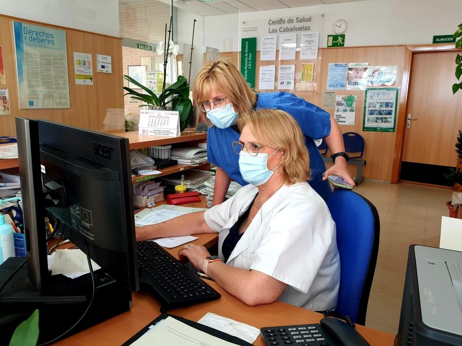 Dos profesionales del Distrito Sanitario Poniente