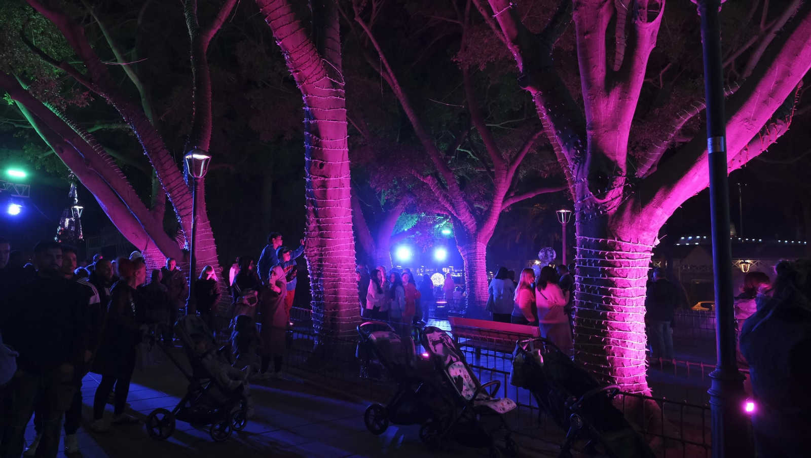 'Almería, la Ciudad de la Luz', espectáculo de luces, en imágenes