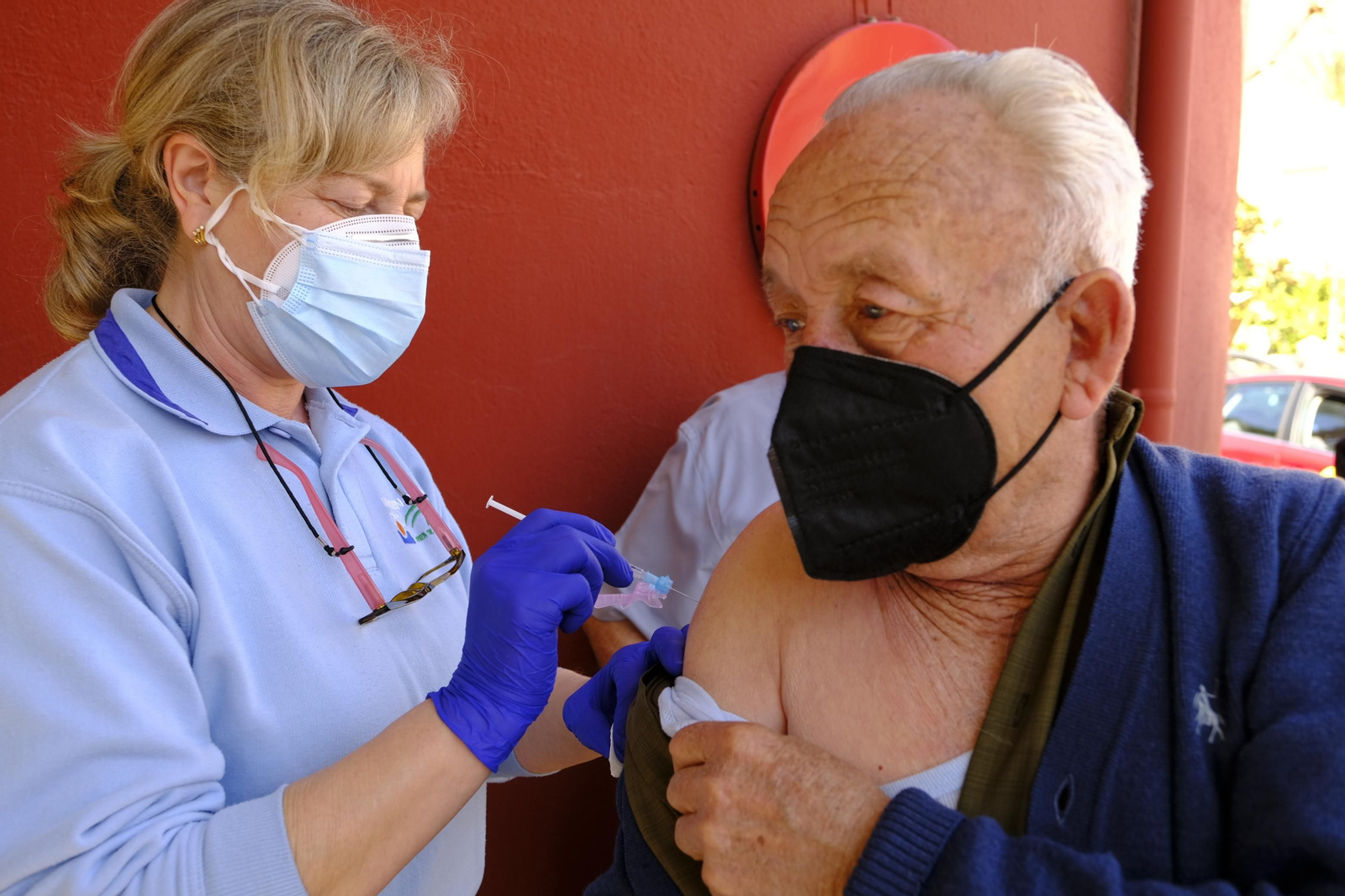 Fotogalería vacunación COVID-19 en Sorbas y Tabernas. Almería