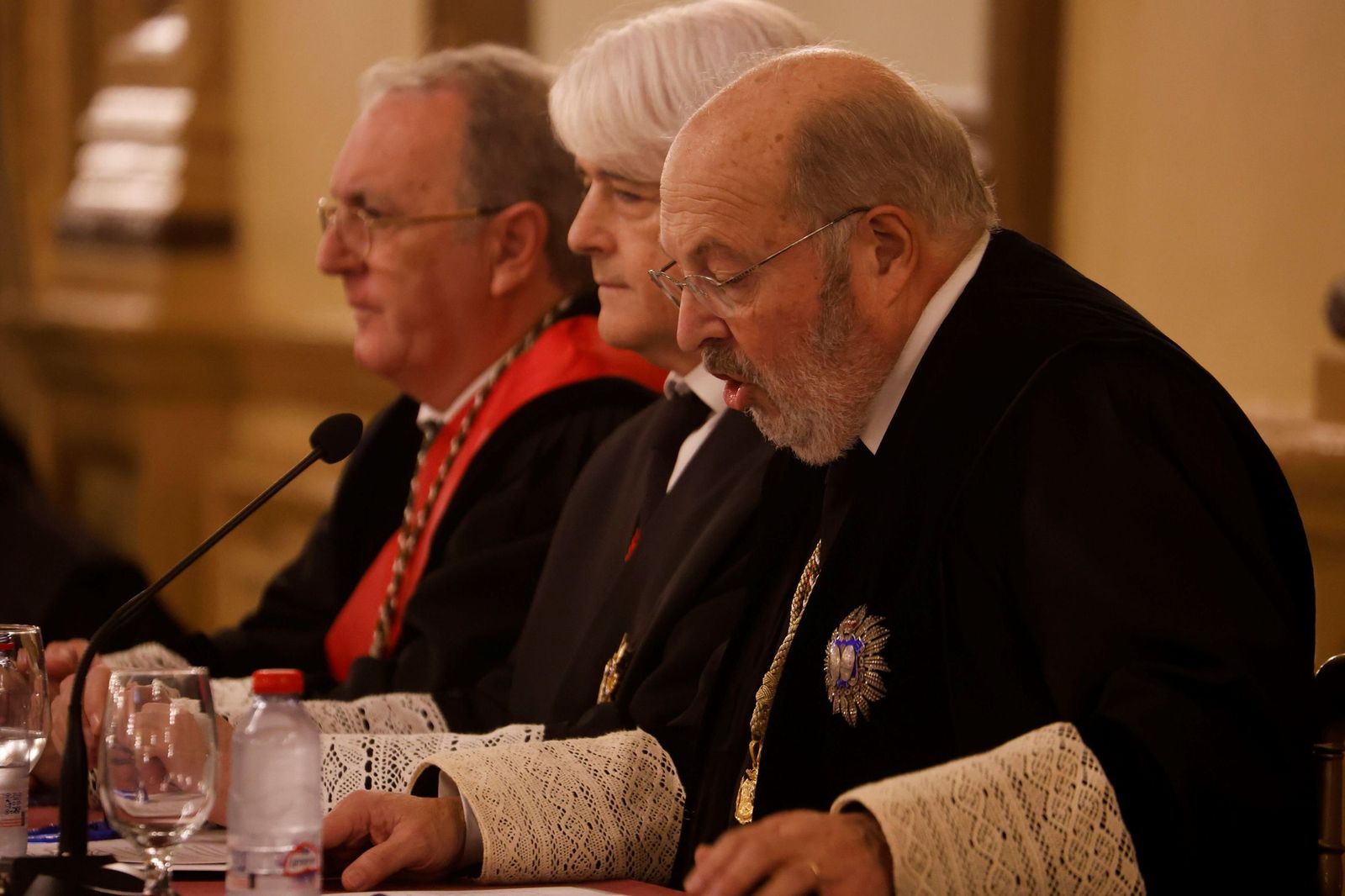 La imposición de las medallas al mérito en el Servicio de la Abogacía en Córdoba