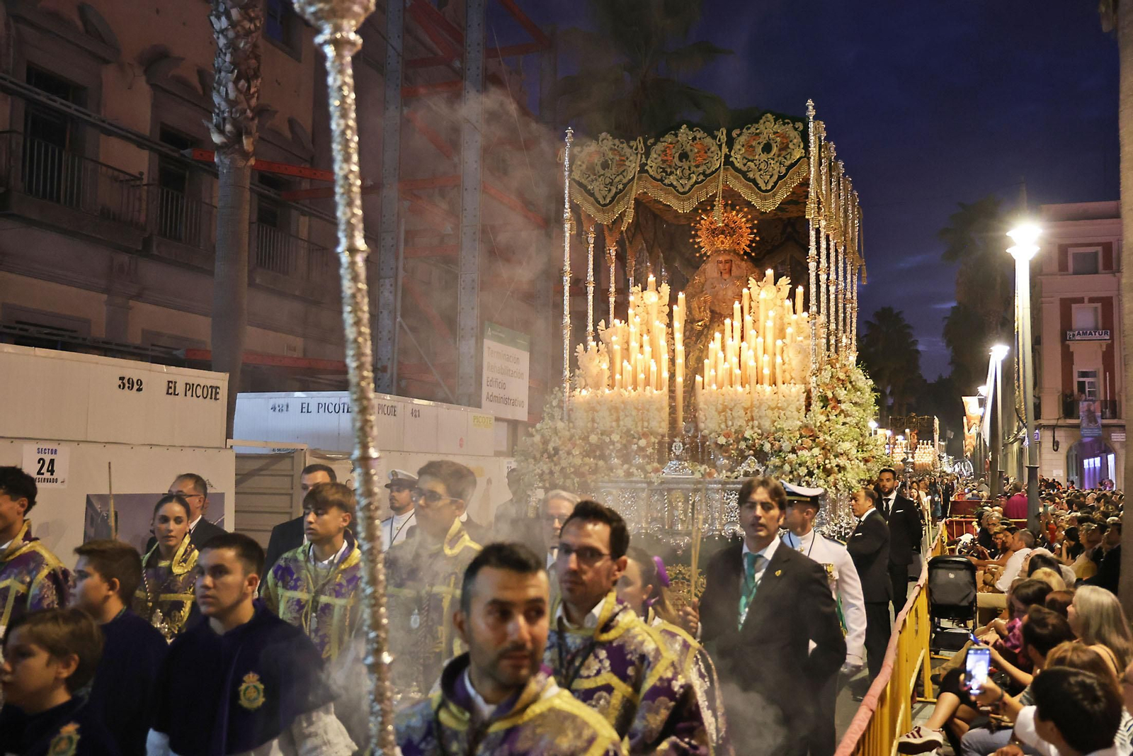 Las mejores imágenes de la Procesión Magna Mariana