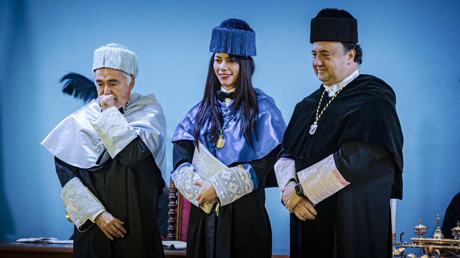 Las mejores imágenes del acto de investidura de doctorados por la UCA