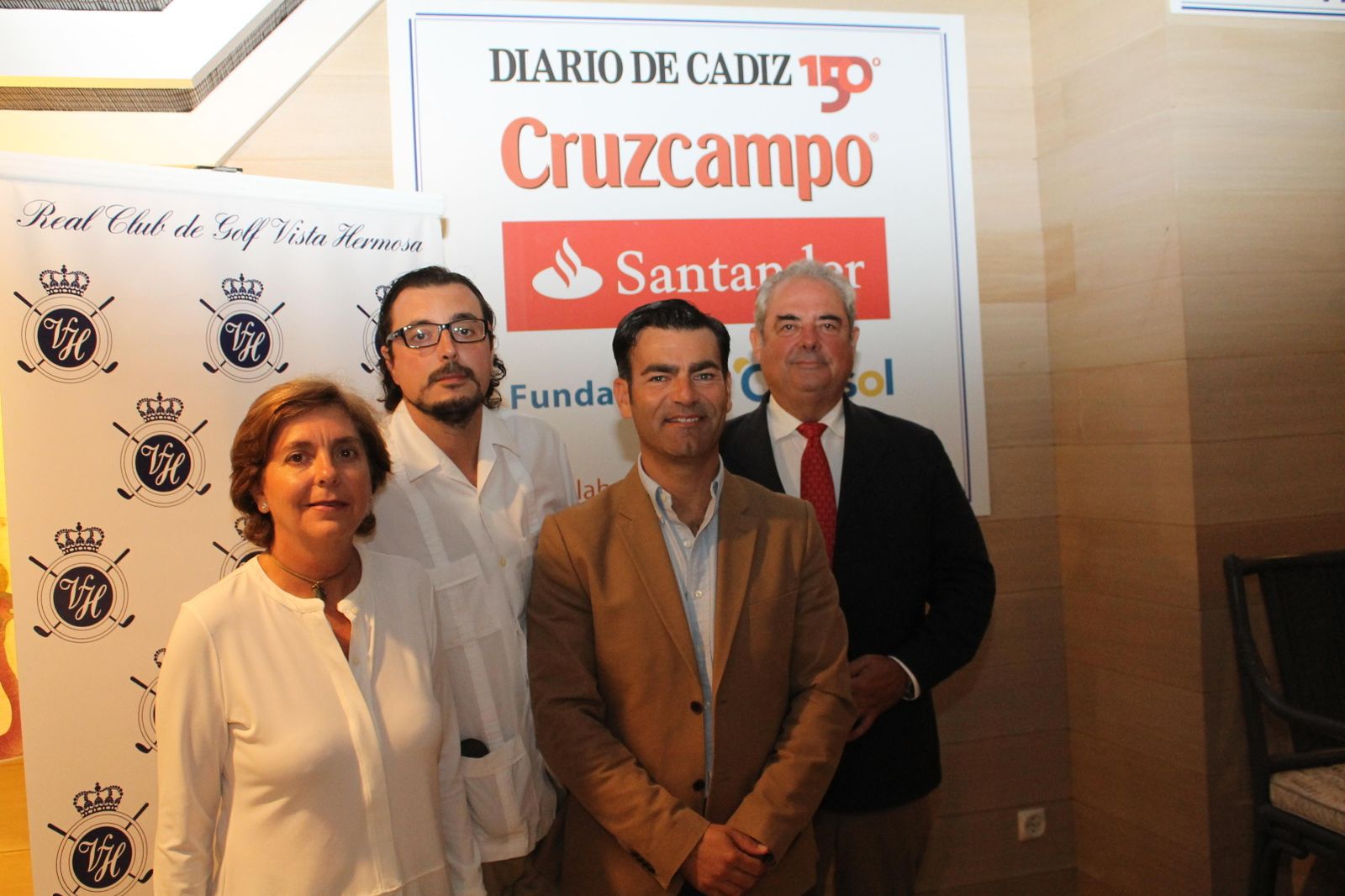 De izquierda a derecha Celia Ollero, Julio Otero Santamaría, Ángel Quintana y José Manuel Domecq.