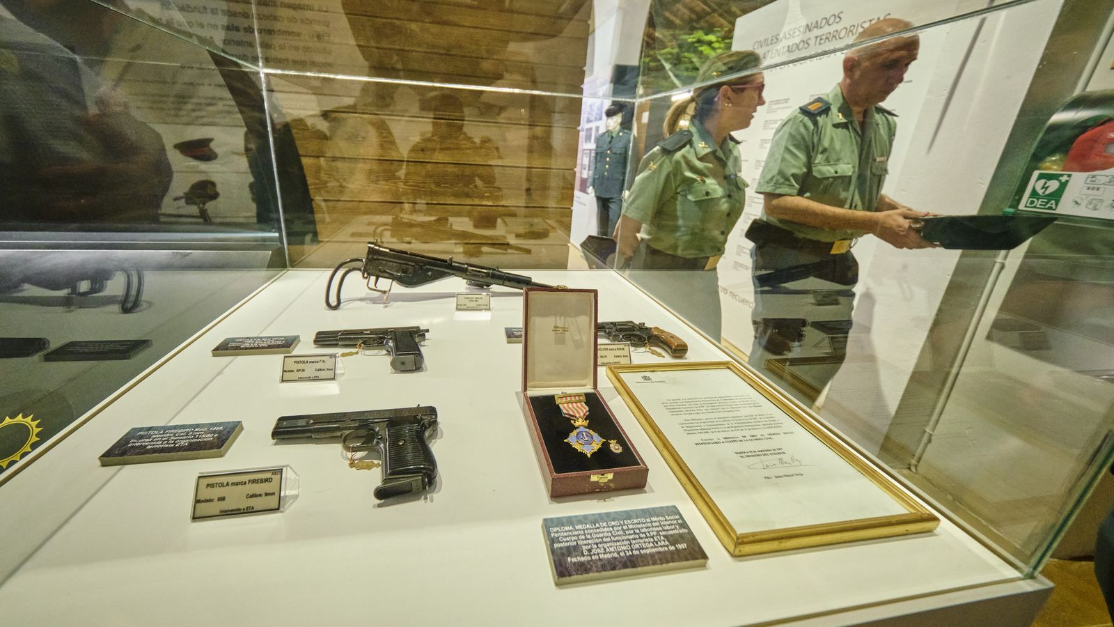 Las imágenes de la la exposición 'La Guardia Civil al servicio del ciudadano'