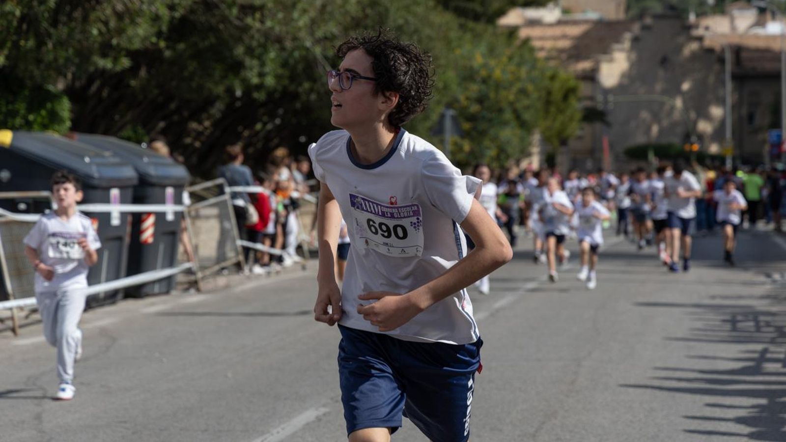La carrera escolar de “La Gloria” que aúna inclusión y solidaridad, en imágenes