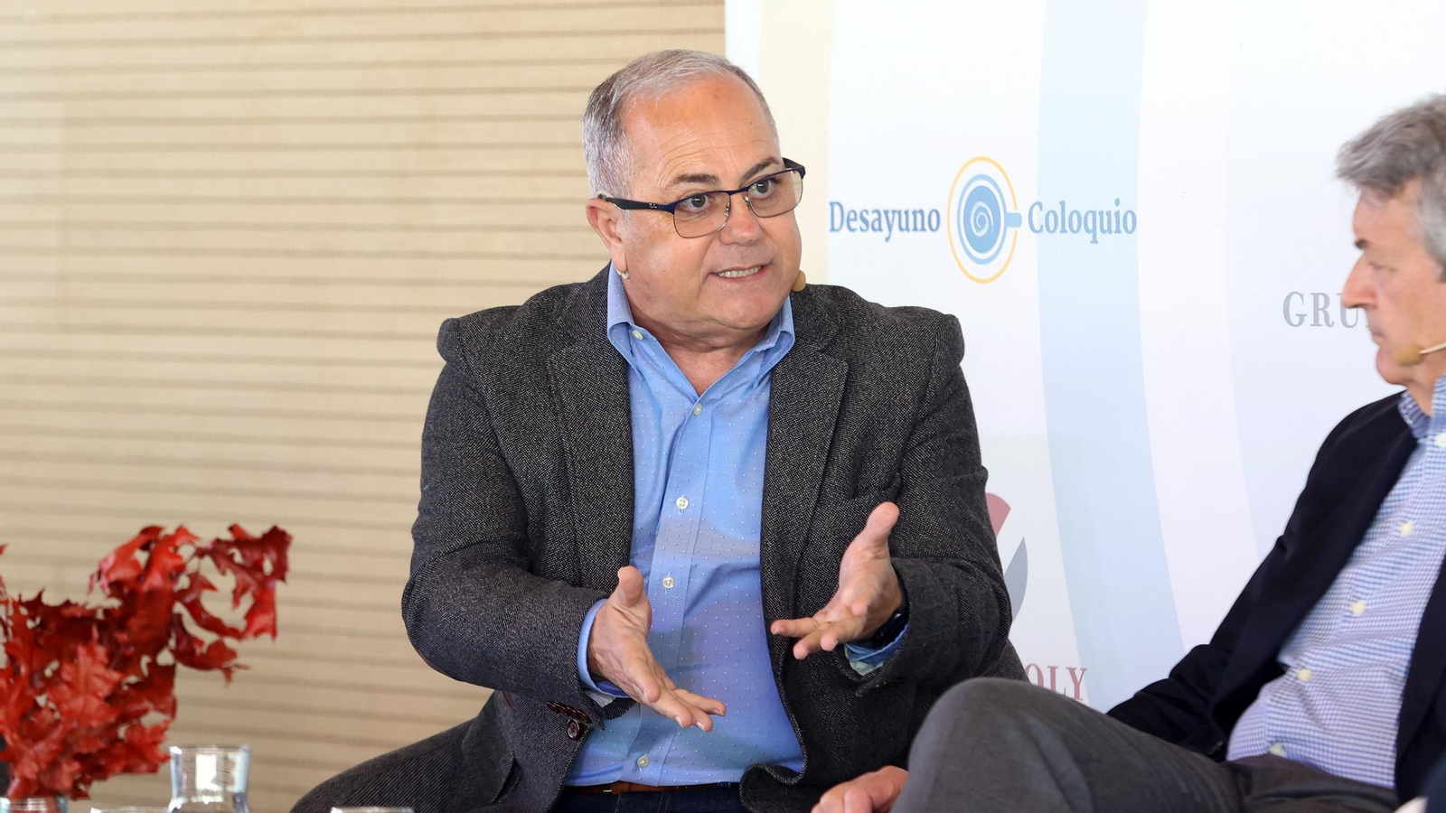 Desayuno coloquio "Retos y oportunidades del sector primario den la provincia de Cádiz" en Bodegas Luis Pérez en Jerez