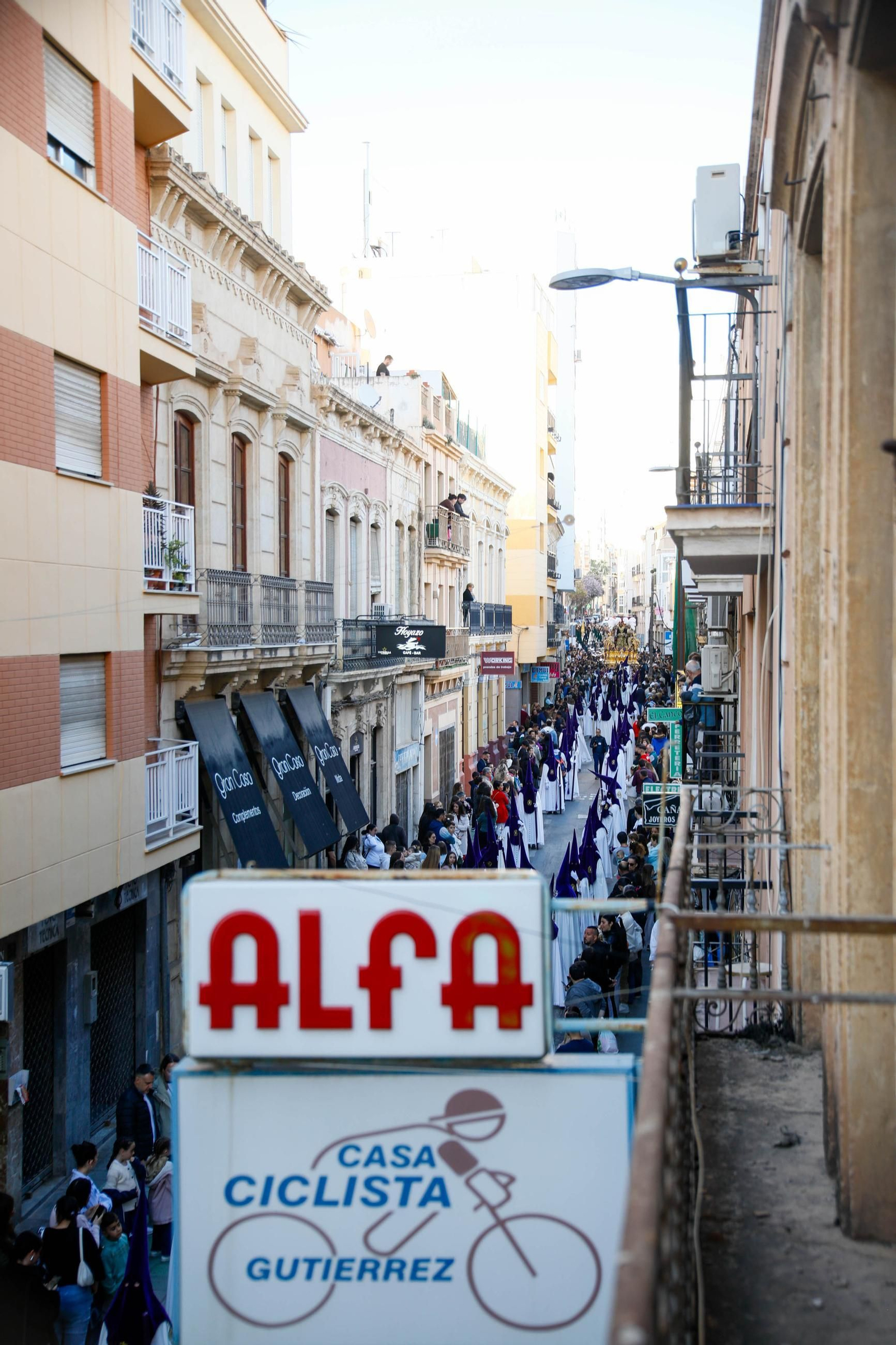Macarena en la Semana Santa de Almería