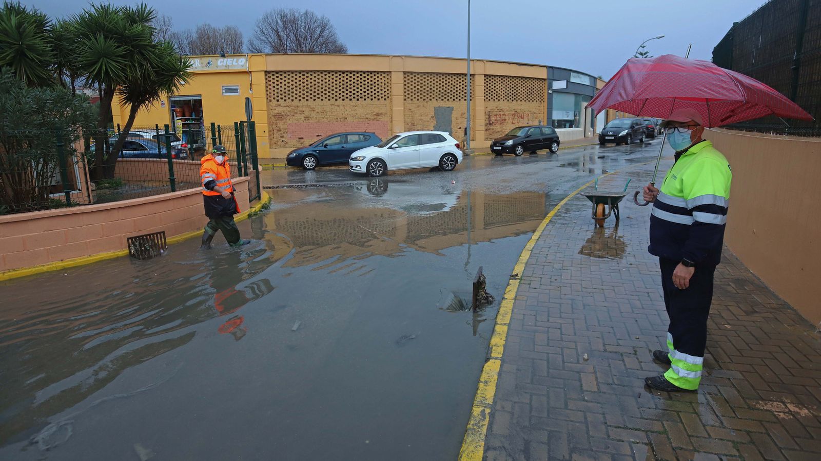 Inundaciones en la urbanización La Aldea