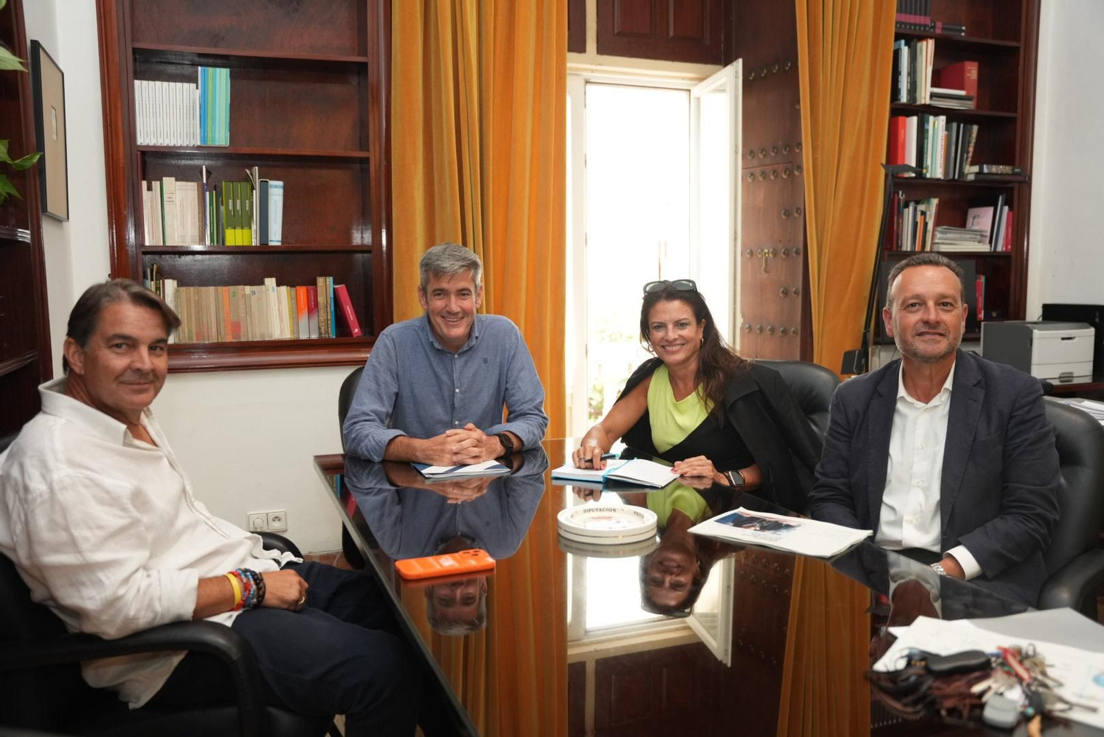 Encuentro con representantes de Caixabank