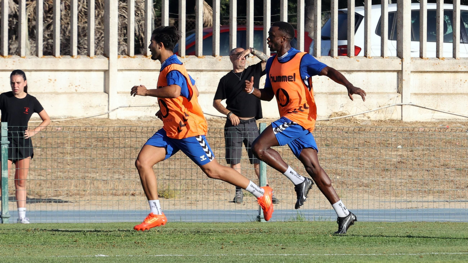 Las fotos del primer entrenamiento de la pretemporada 2025 del Xerez DFC