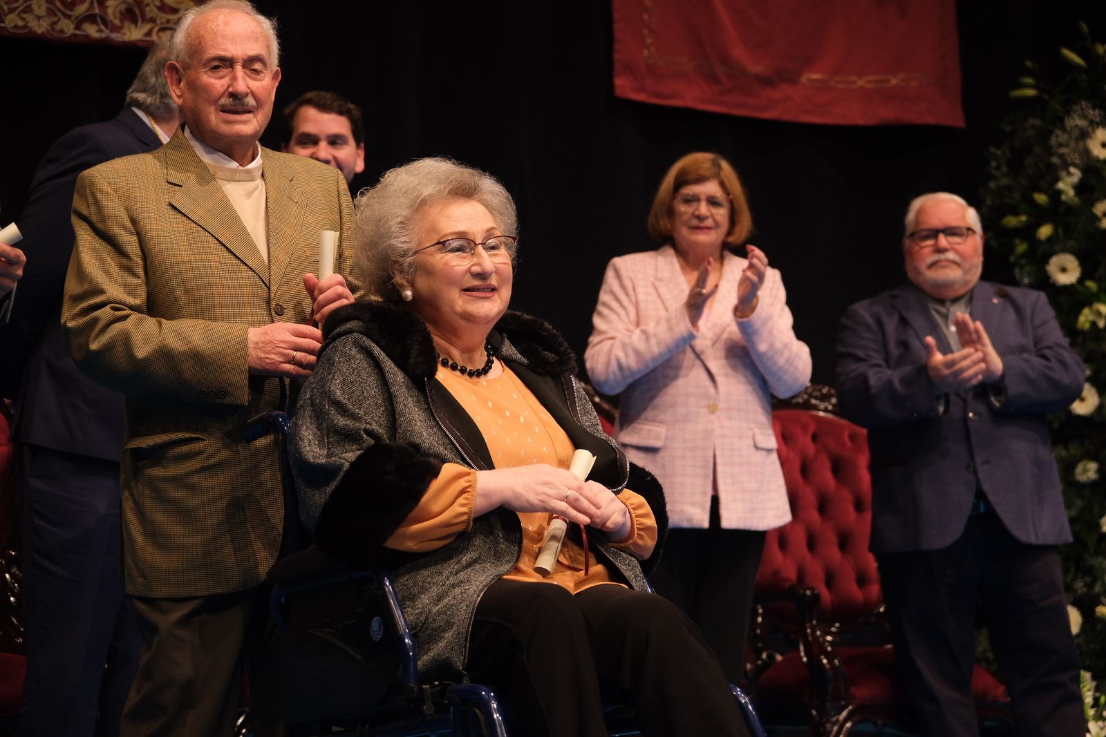 El homenaje de Cabra a las corporaciones municipales democráticas, en imágenes