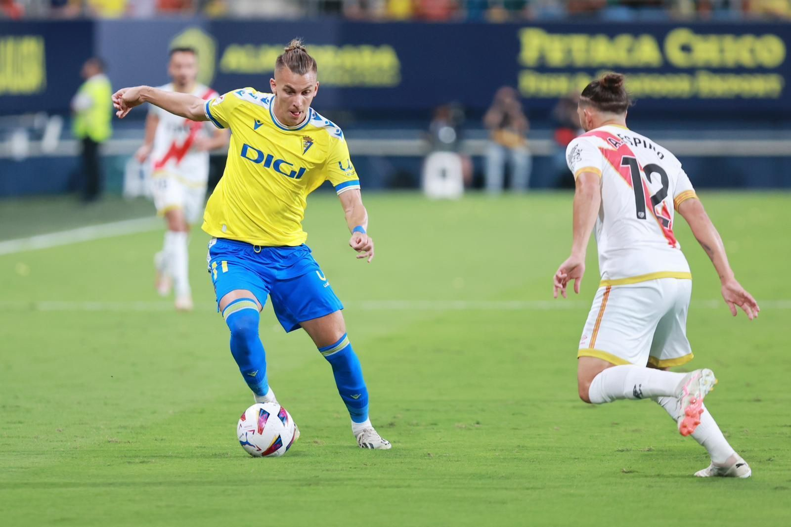 Las imágenes del Cádiz CF-Rayo Vallecano