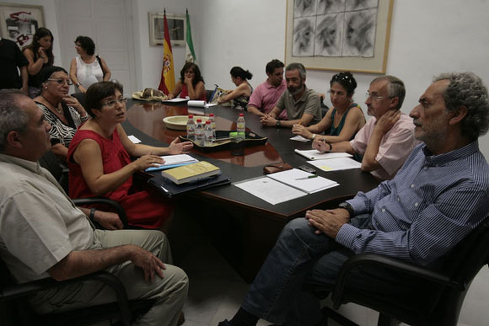 Chamizo muestra su "indignación" por la demolición del Jardín de Santa Ana