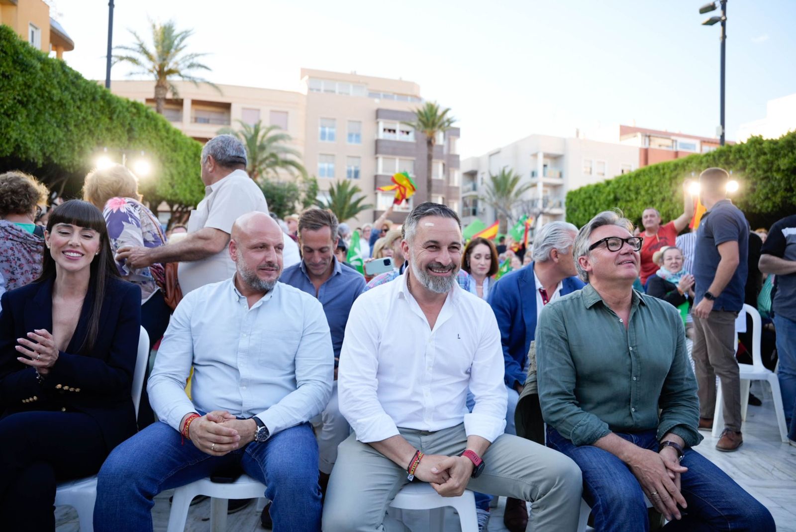 Las imágenes del acto público de Vox con Santiago Abascal en El Ejido