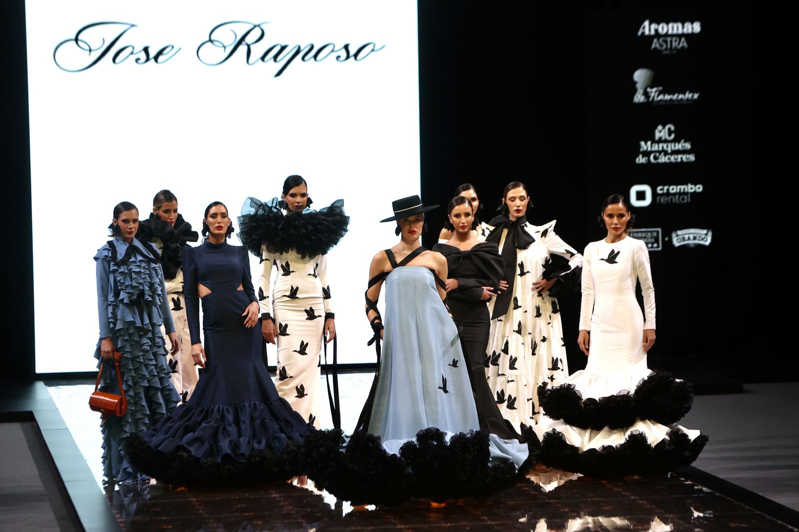 Desfile de José Raposo en SIMOF, todas las fotos