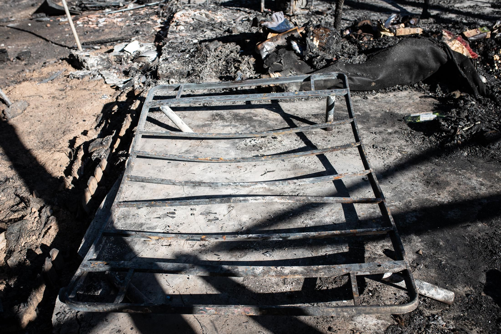 Imágenes del incendio en el poblado chabolista de Lucena del Puerto