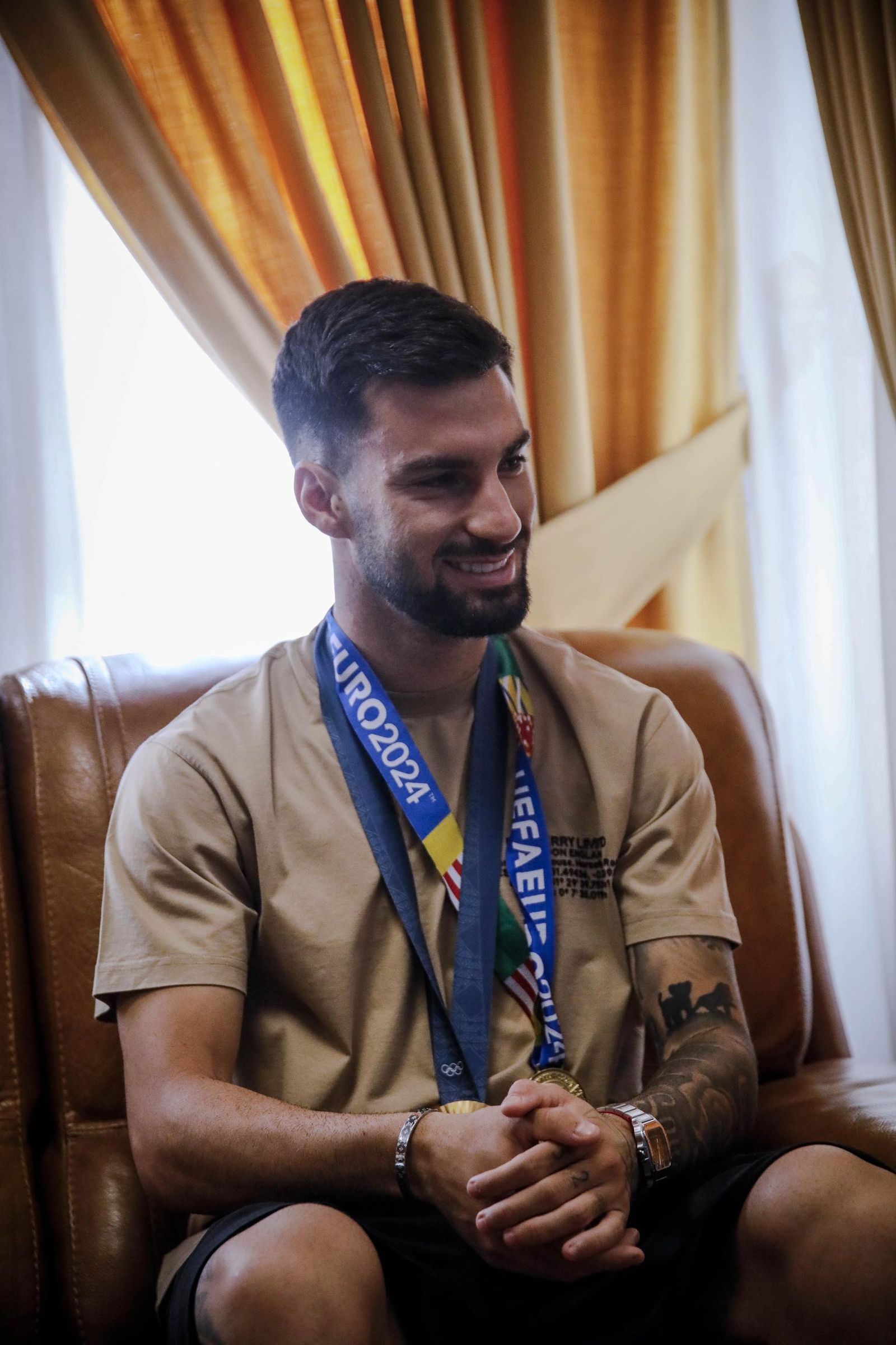 Álex Baena en el Ayto de Roquetas de Mar, en imágenes