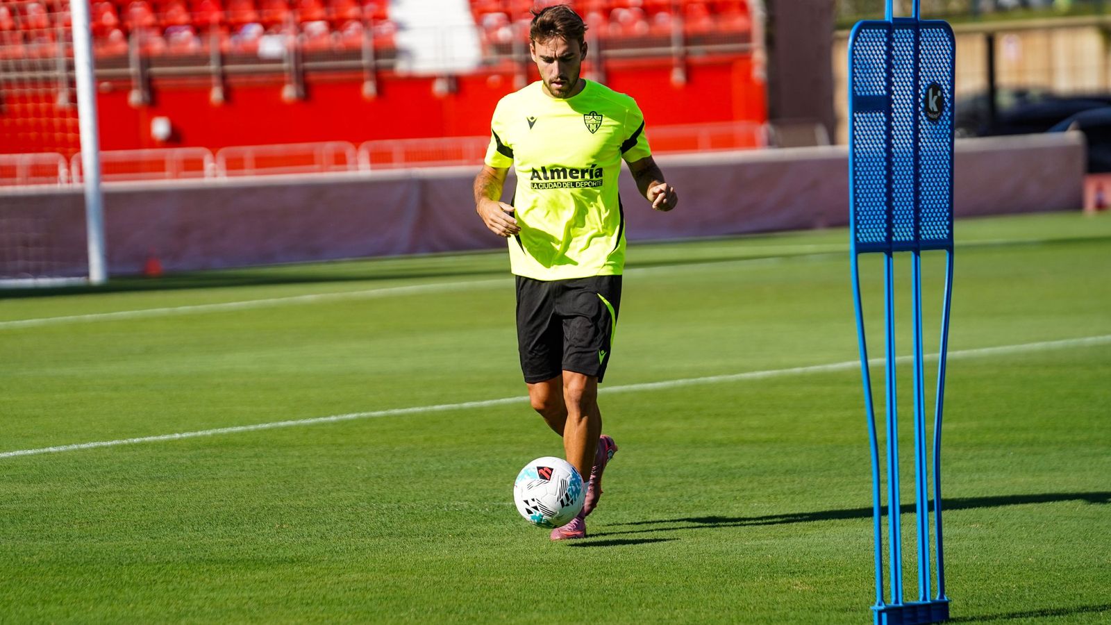 Horta es el centrocampista con mayor nivel técnico del plantel indálico