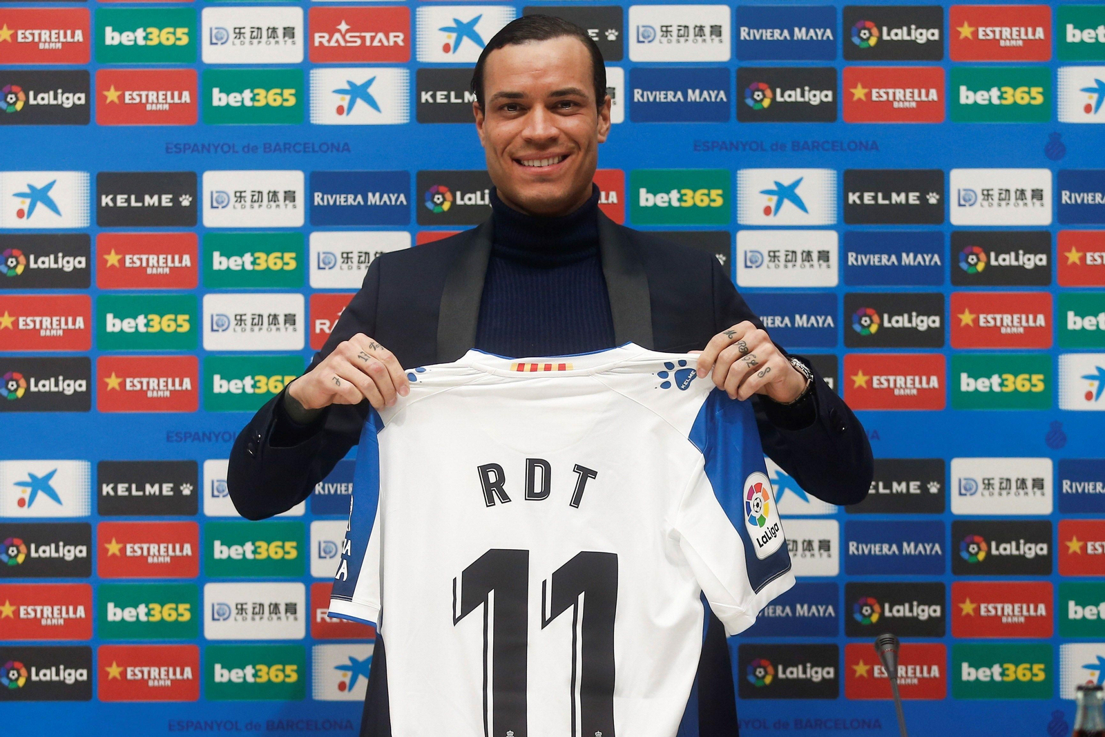 Raúl de Tomás, en su presentación como delantero del Espanyol, en enero.