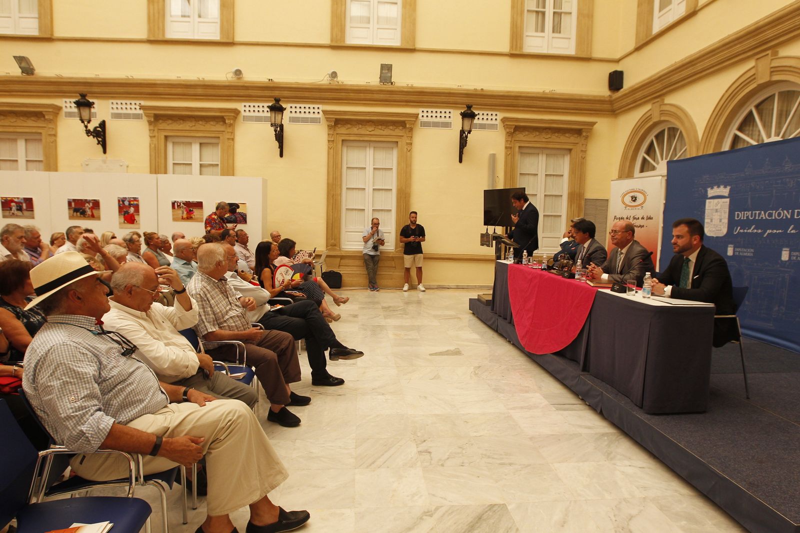 Fotogalería Pregón del Toro de Lidia. Feria de Almería 2019