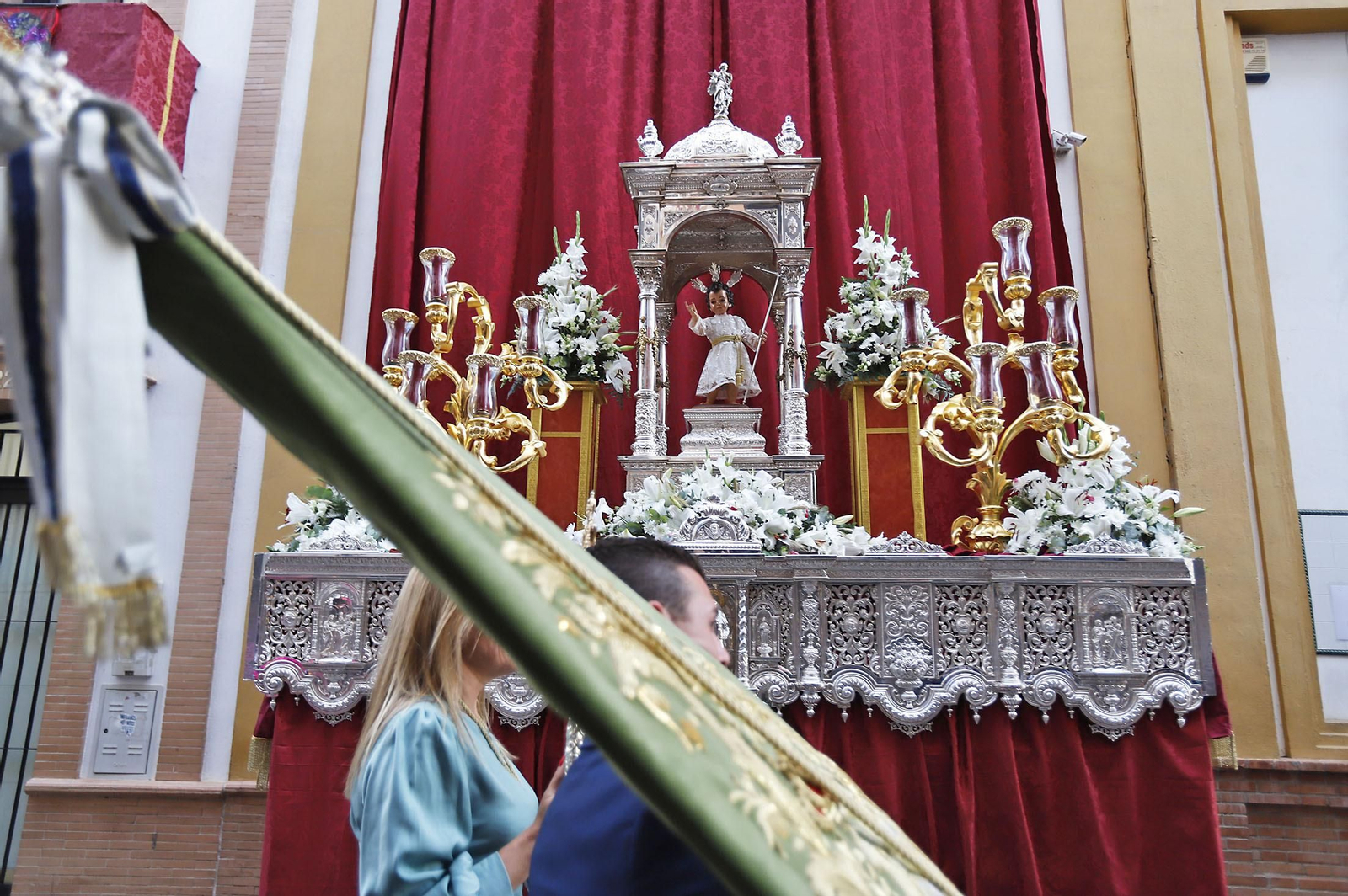 Imágenes de la procesión del Corpus Christi en Huelva