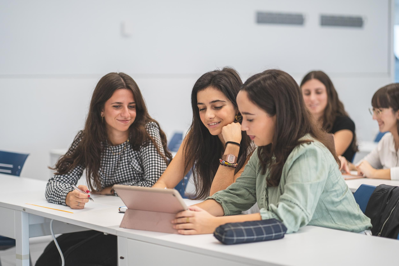 Ranking CYD 2025: la Universidad Loyola lidera la productividad científica andaluza
