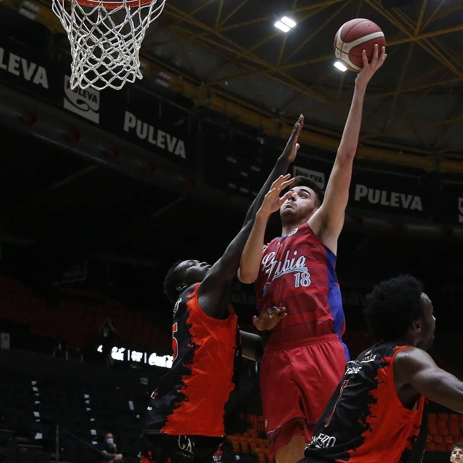 El CB La Zubia se estrena a domicilio ante el Unicaja Andalucía.