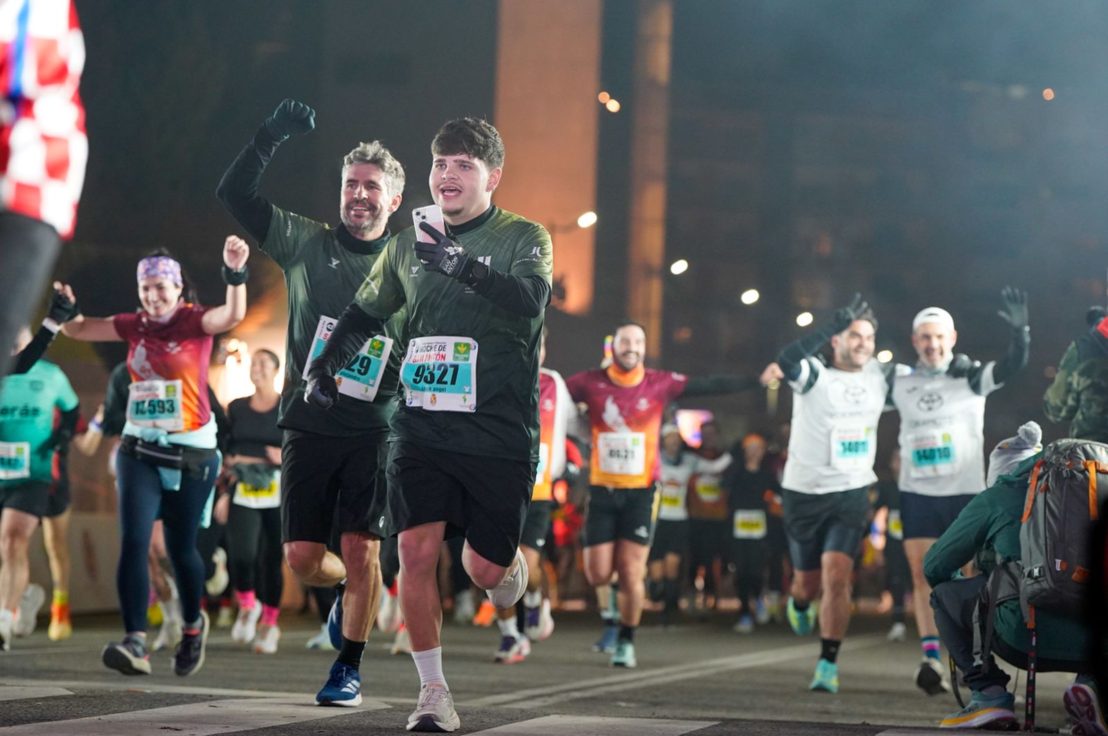 En imágenes: búscate en tu llegada a meta de la Carrera de San Antón 2026 (13)