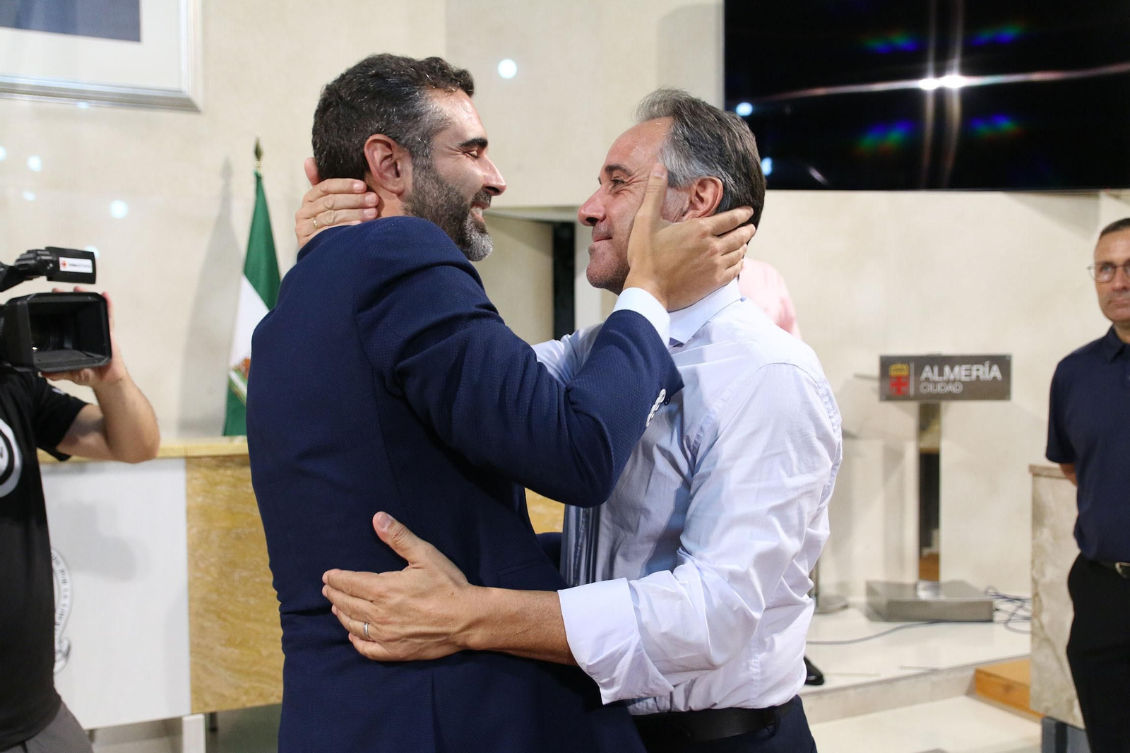 Las imágenes de la despedida de Ramón Fernández-Pacheco como alcalde de Almería