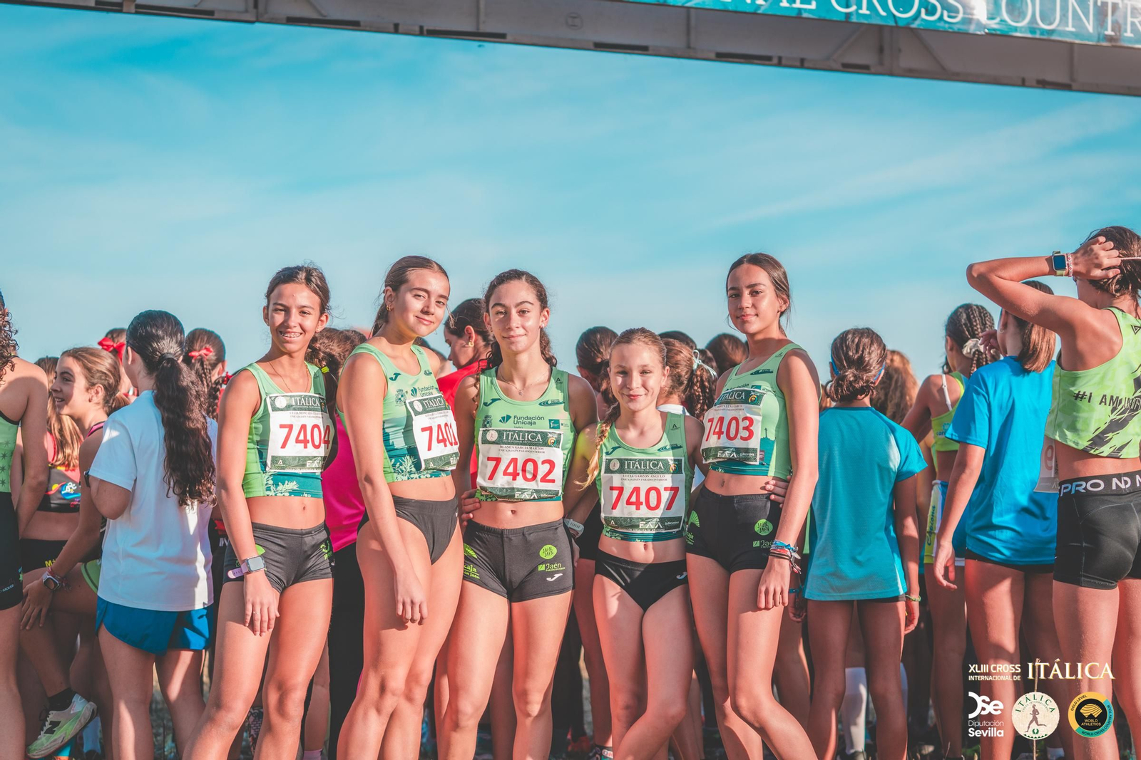 Búscate en las fotos del Cross de Itálica 2025 | 7