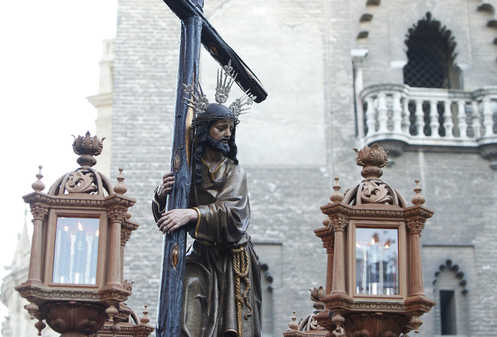 HERMANDAD DE LA CORONA